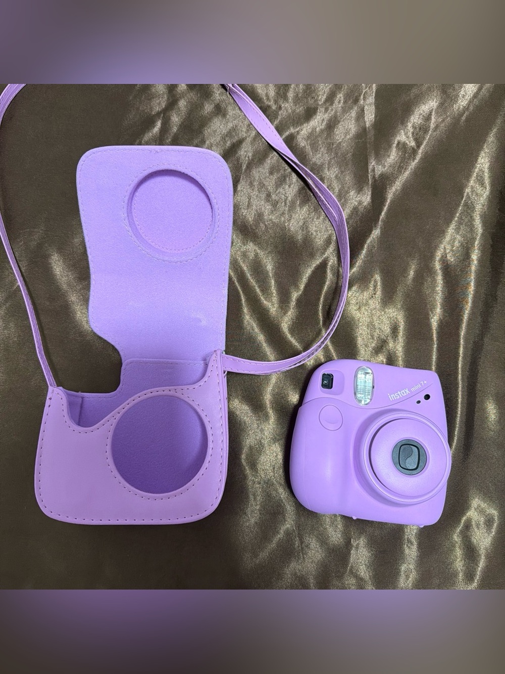 Fujifilm Instax Mini 7+ Camera with Lavender Purple Case
